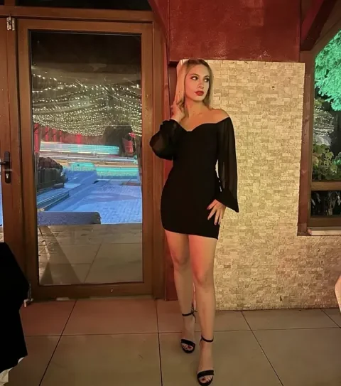 Açelya Aydın, eğitmen