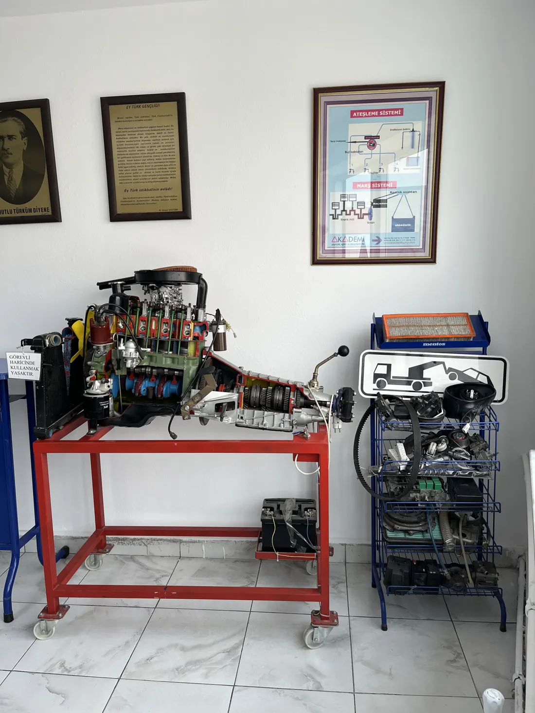 Motor ve araç mekaniği eğitim maketleri
